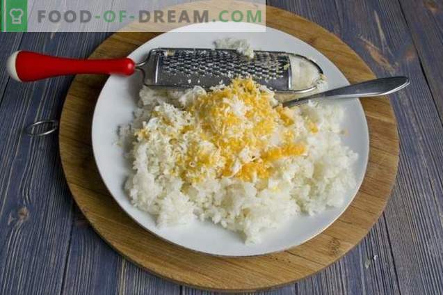Rissóis com arroz e ovo no forno