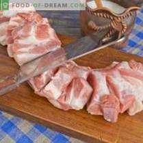 Carne de porco com legumes no forno