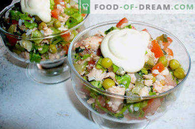 Salada de peixe cozido - receitas para dias de semana e feriados