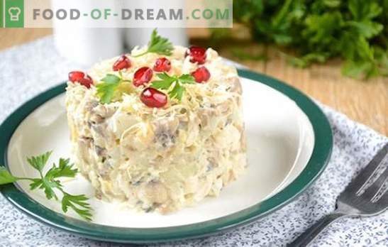Salada com cogumelos e frango: um aperitivo e um prato principal completo. Receita de fotos passo a passo para uma salada saudável de filé de frango, cogumelos e queijo