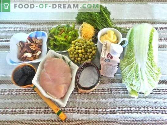 Salada com peito: uma receita com fotos. Descrição passo a passo de uma incrível salada com peito, ameixas, queijo e couve chinesa