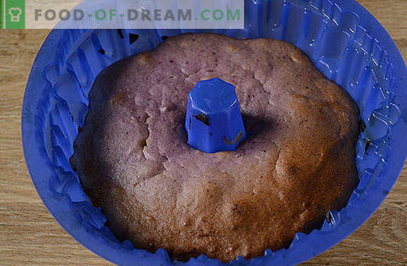 Torta para compota: uma variação do tema de muffins magra com leite de coco. A foto-receita passo a passo do autor para um bolo simples para geléia