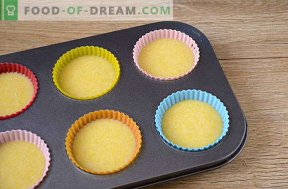 Muffins de fubá: elegante sobremesa ensolarada! Passo a passo da receita do autor para muffins de milho rápidos (com foto)