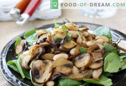 Salada com cogumelos fritos - uma seleção das melhores receitas. Como corretamente e saboroso para cozinhar uma salada com cogumelos fritos.