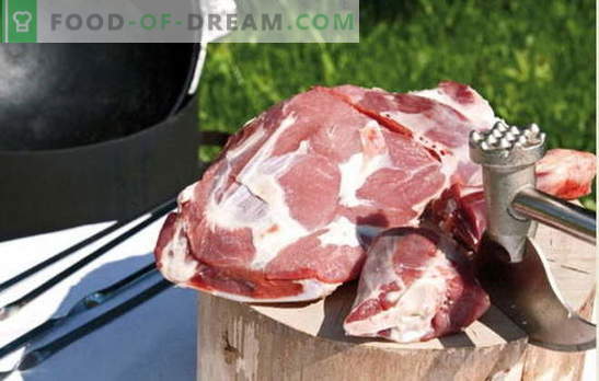 As melhores receitas para cozinhar carne perfumada em um caldeirão, os segredos da adição de especiarias. Carne em um caldeirão: carne de porco, cordeiro, cordeiro