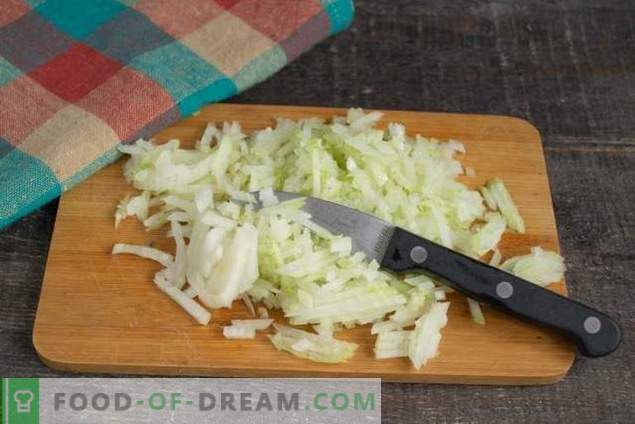 Rins de carne com feijão - salada morna simples