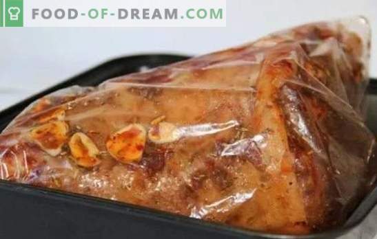 Junta de porco assada no forno na manga - a substituição de salsicha. Asse knuckle de porco na manga no forno: na cerveja, com legumes