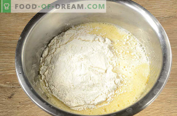 Panquecas em leite: versão americana seca dos fritos habituais! Receita da foto passo a passo do autor de panquecas no leite - gostoso simples