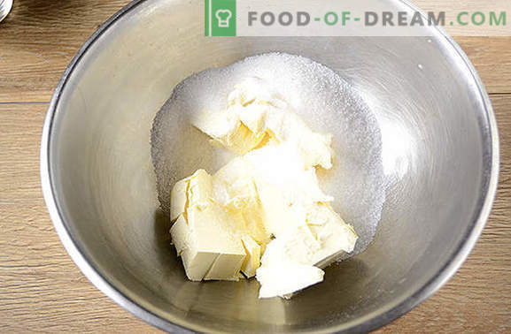 Torta de geléia ralada é uma surpresa rápida pela manhã. Receita de foto passo a passo de torta friável com geléia de margarina