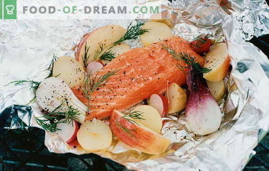 Peixe vermelho em folha no forno - uma iguaria! Receitas de peixe vermelho em folha no forno com batatas, tomates, alcaparras e azeitonas