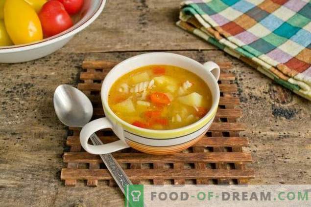 Sopa com macarrão e legumes - quando rápido, saudável e saboroso