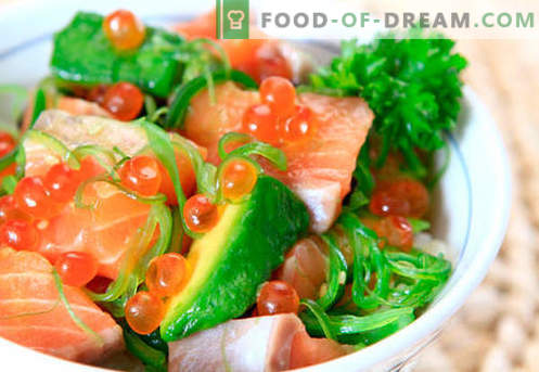 Salada com salmão salgado - as receitas certas. Rapidamente e saborosa salada cozida com salmão levemente salgado.