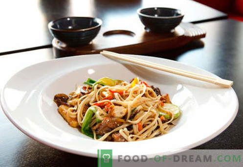 macarrão Udon são as melhores receitas. Como cozinhar corretamente e saboroso macarrão udon em casa.